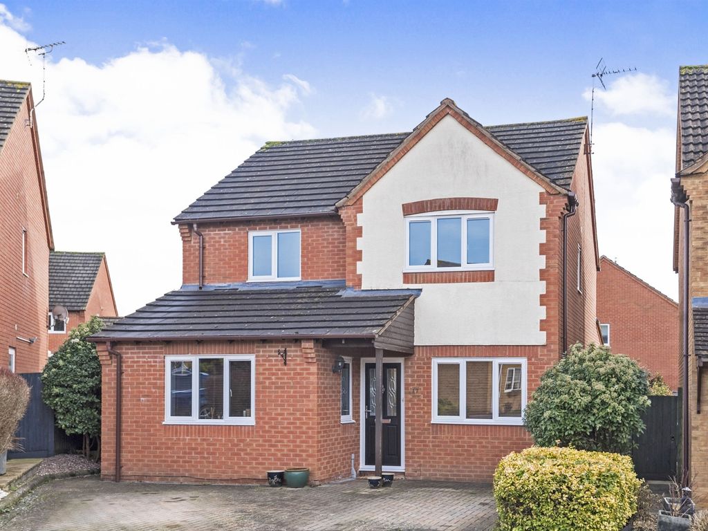 4 bed detached house for sale in Wirral Way, Swindon SN25 Zoopla