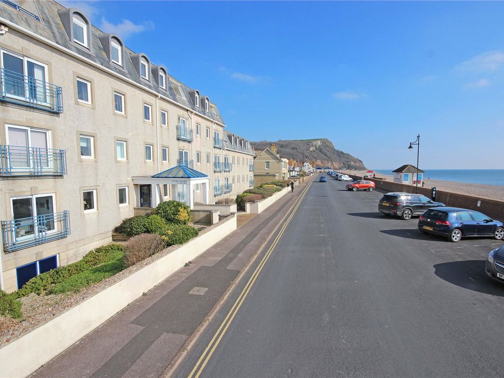 2 bed flat for sale in Court, Harbour Road, Seaton, Devon EX12