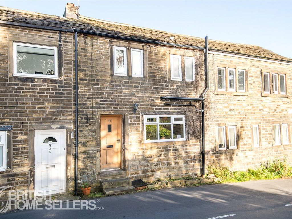 2 bed terraced house for sale in Blackmoorfoot, Linthwaite, Huddersfield, West Yorkshire HD7, £