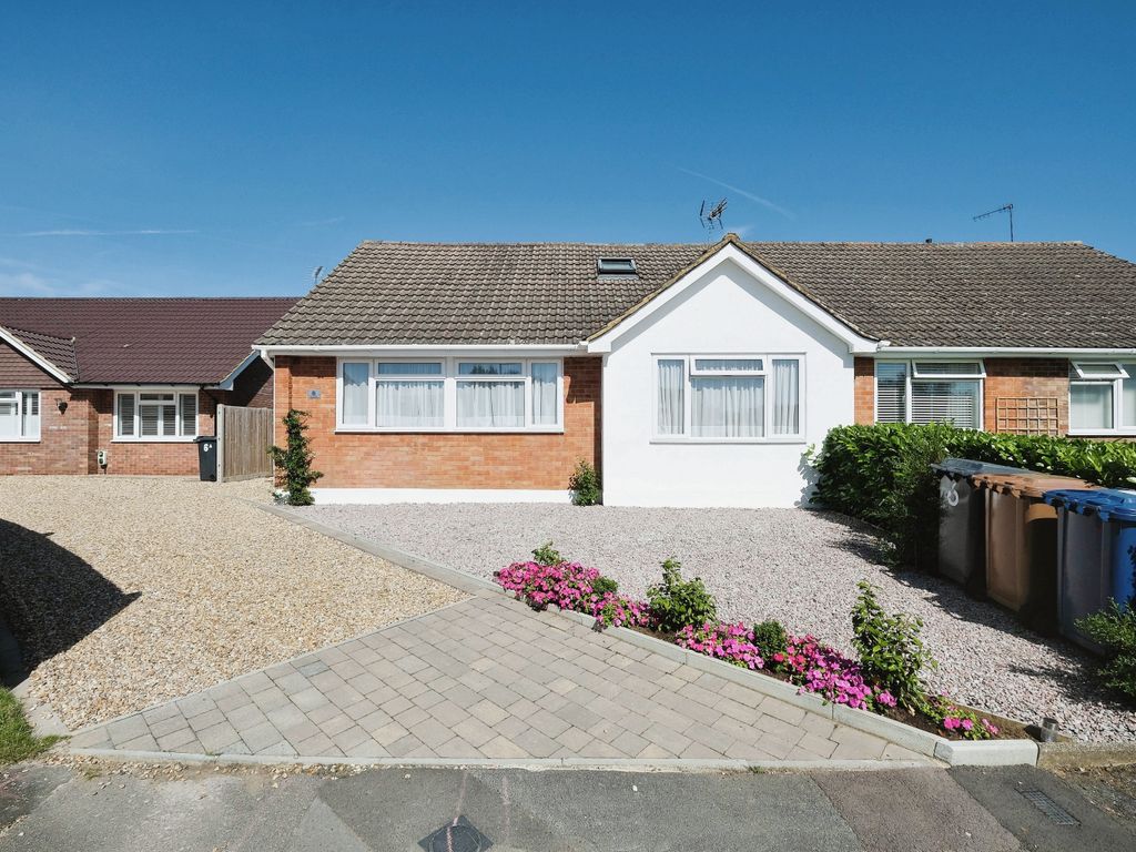 4 bed bungalow for sale in May Close, Godalming, Surrey GU7, £595,000