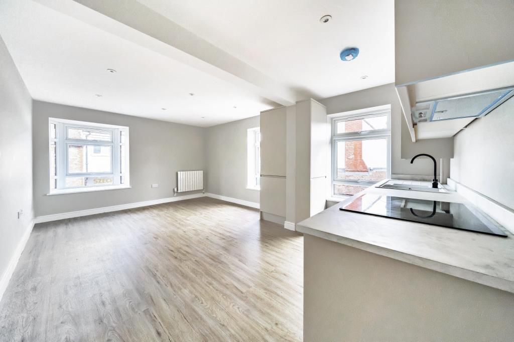 New home, 1 bed flat for sale in Thatcham, Thatcham, Berkshire RG19