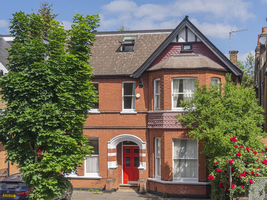 3 bed flat for sale in Madeley Road, Ealing W5 Zoopla