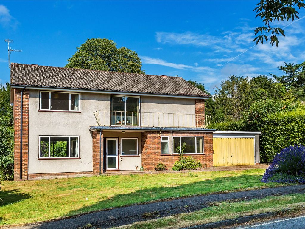 4 bed detached house for sale in Beverley Heights, Reigate, Surrey RH2