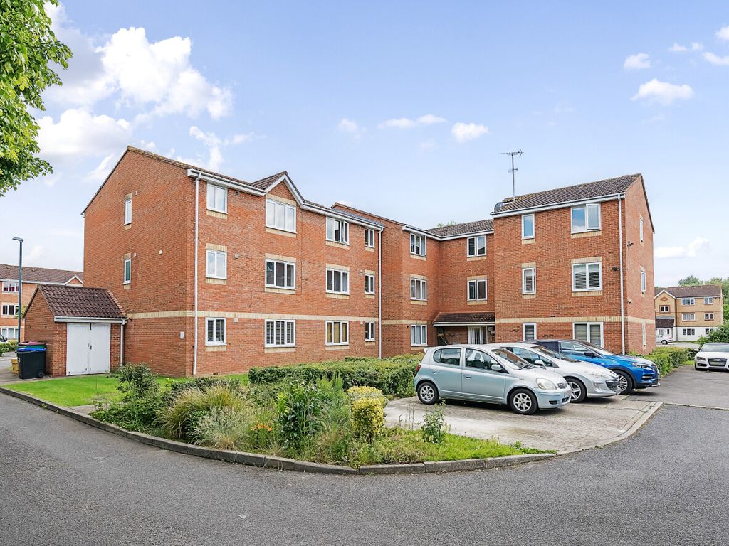 1 bed flat for sale in New Road, Mitcham CR4, £200,000 Zoopla