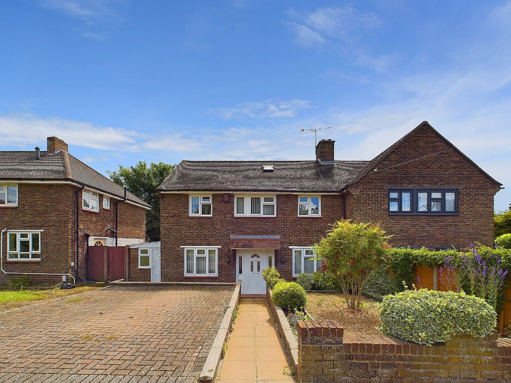 3 bed semidetached house for sale in Petten Grove, Orpington, Kent BR5