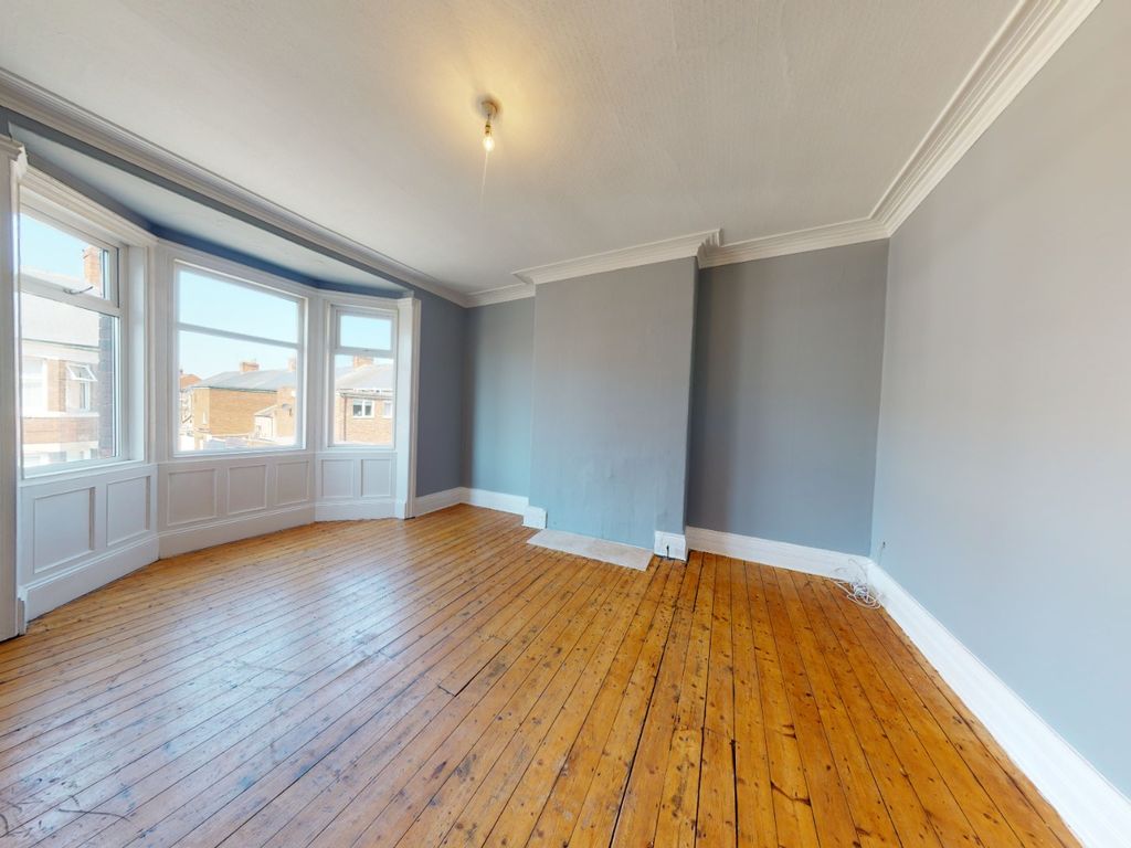 2 bed flat to rent in Gordon Road, South Shields, Tyne And Wear NE34