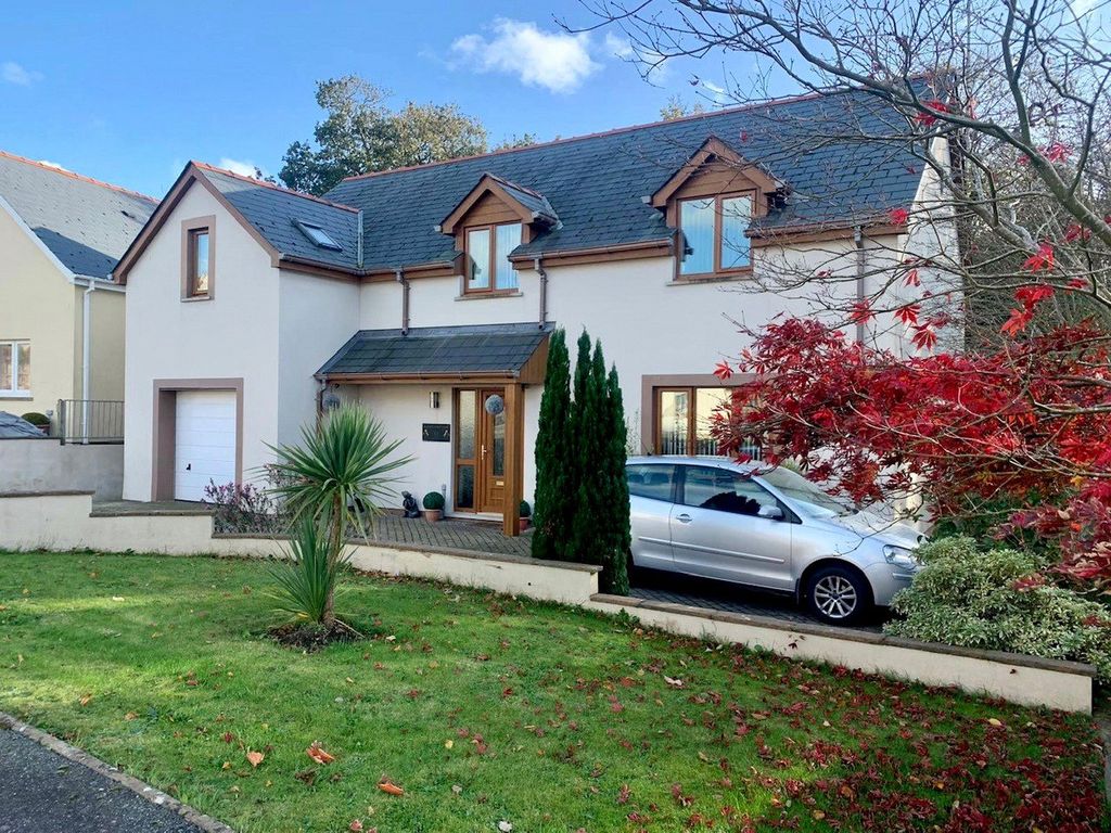 4 bed detached house for sale in Blackbridge Drive, Milford Haven SA73