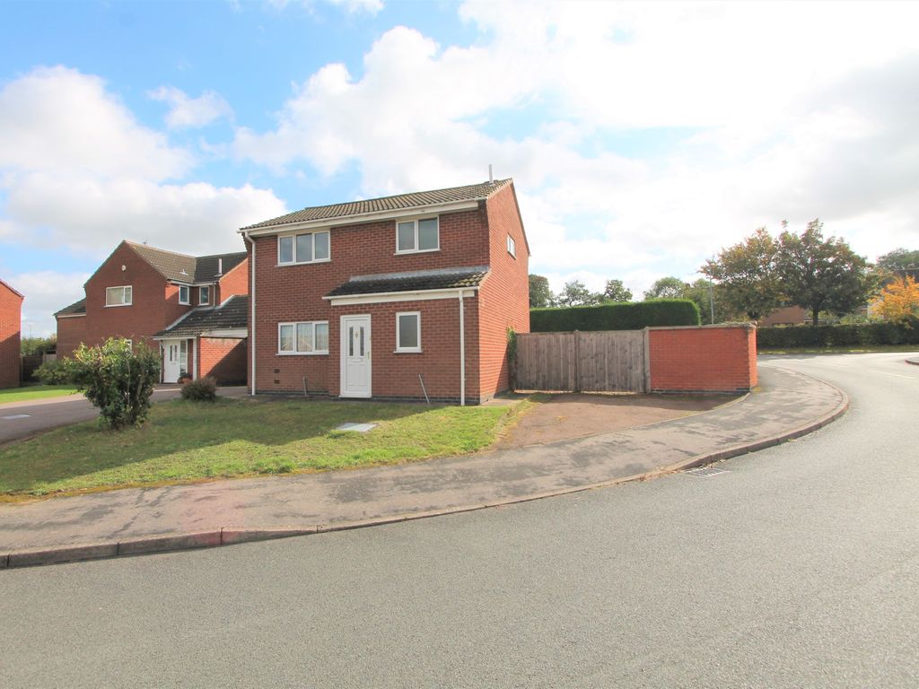 3 bed detached house for sale in Quorn Avenue, Oadby, Leicester LE2
