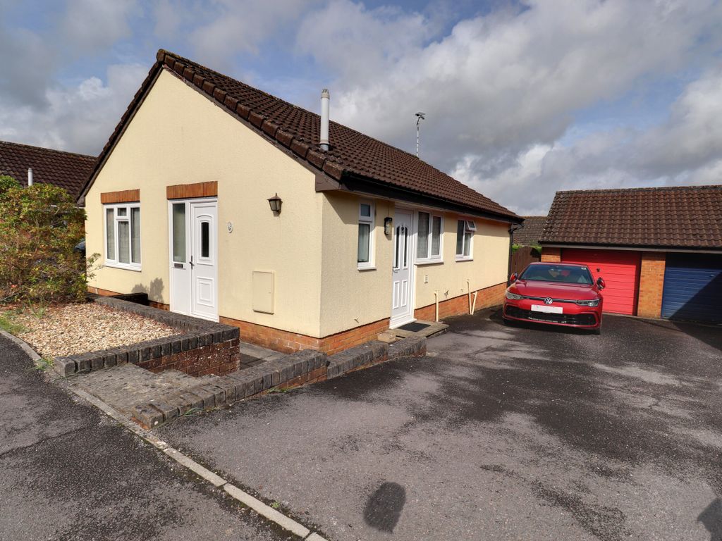 2 bed detached bungalow for sale in Redwood Close, Hemyock, Cullompton
