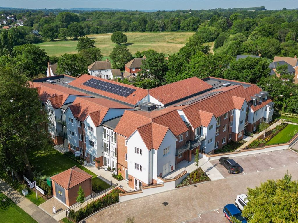 New home, 2 bed flat for sale in Highgate Hill, Hawkhurst, Cranbrook