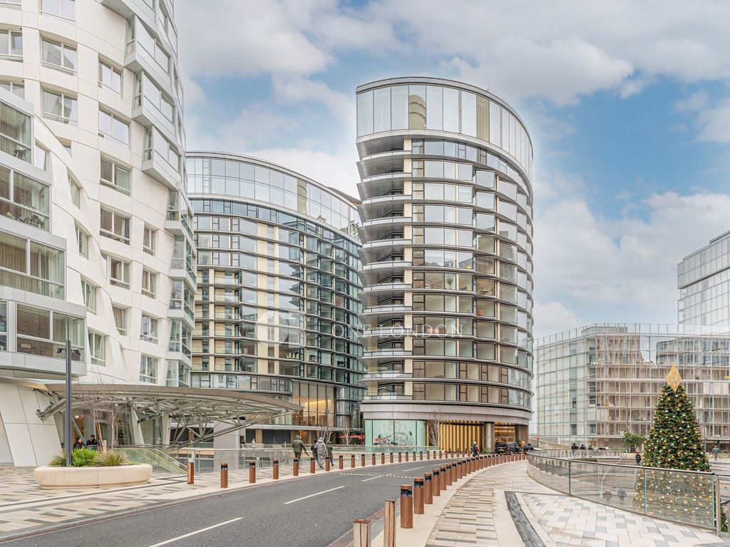 3 bed flat to rent in Alder House, Battersea Roof Gardens, London SW11