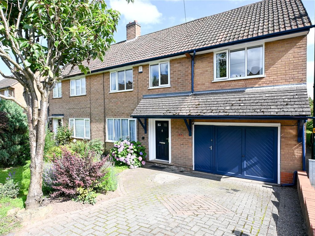 4 bed semidetached house for sale in Long Mynd Road, Bournville