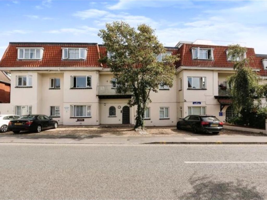 1 bed flat for sale in Sea Road, Bournemouth BH5, £160,000