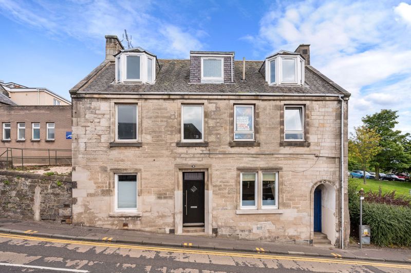 2 bed flat for sale in New Row, Dunfermline KY12, £169,950 Zoopla