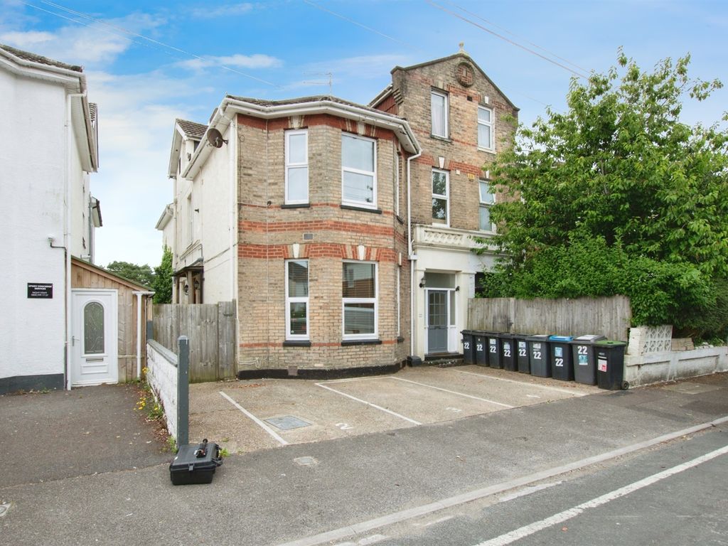 Studio for sale in Carlton Road, Bournemouth BH1, £99,999 Zoopla
