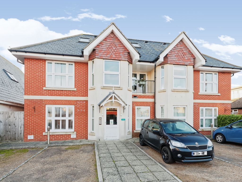 1 bed flat for sale in Wynn Road, Whitstable CT5, £210,000 Zoopla