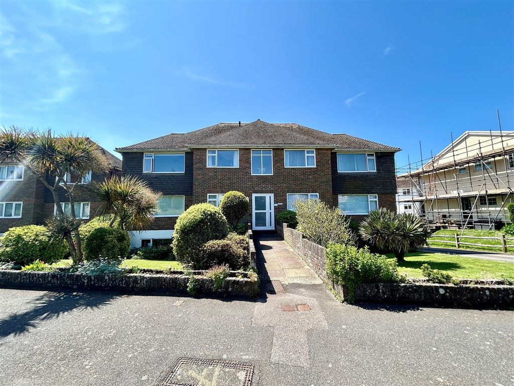 2 bed flat for sale in Chyngton Road, Seaford BN25, £270,000 Zoopla
