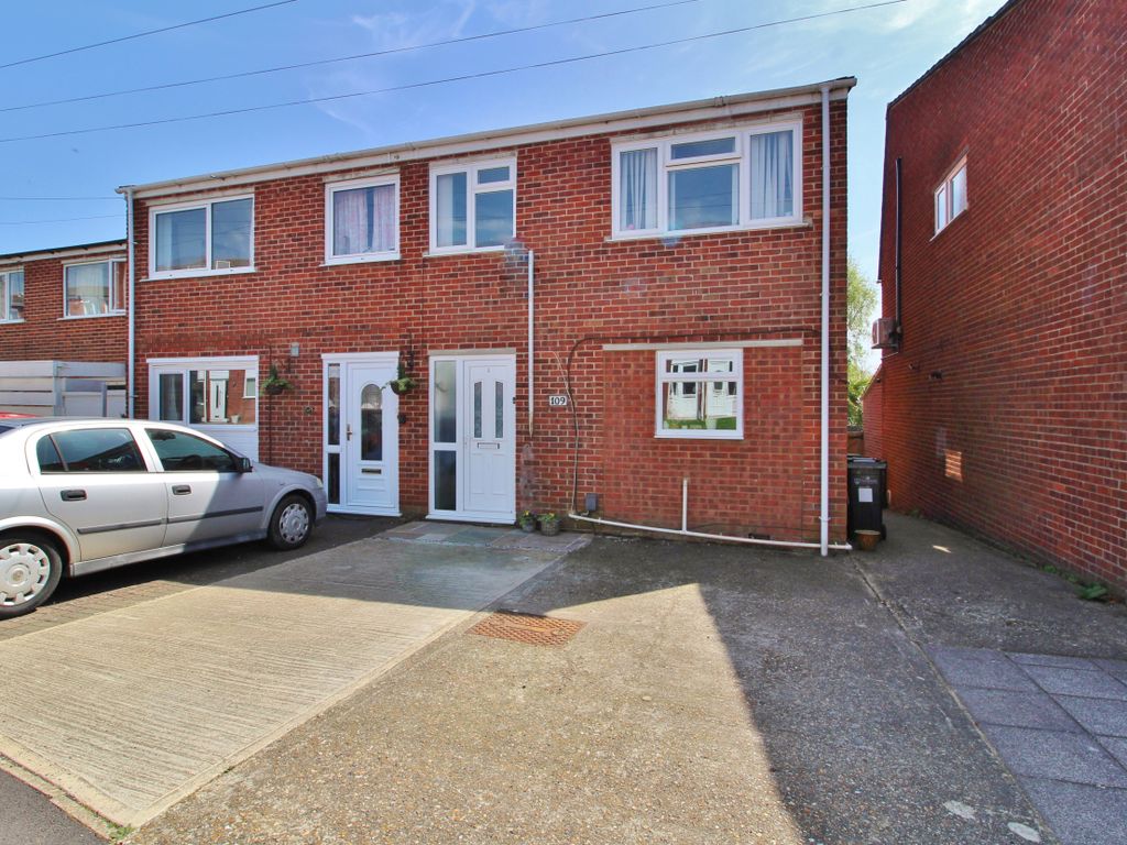 5 bed semidetached house for sale in Old Rectory Road, Farlington, Portsmouth PO6, £325,000