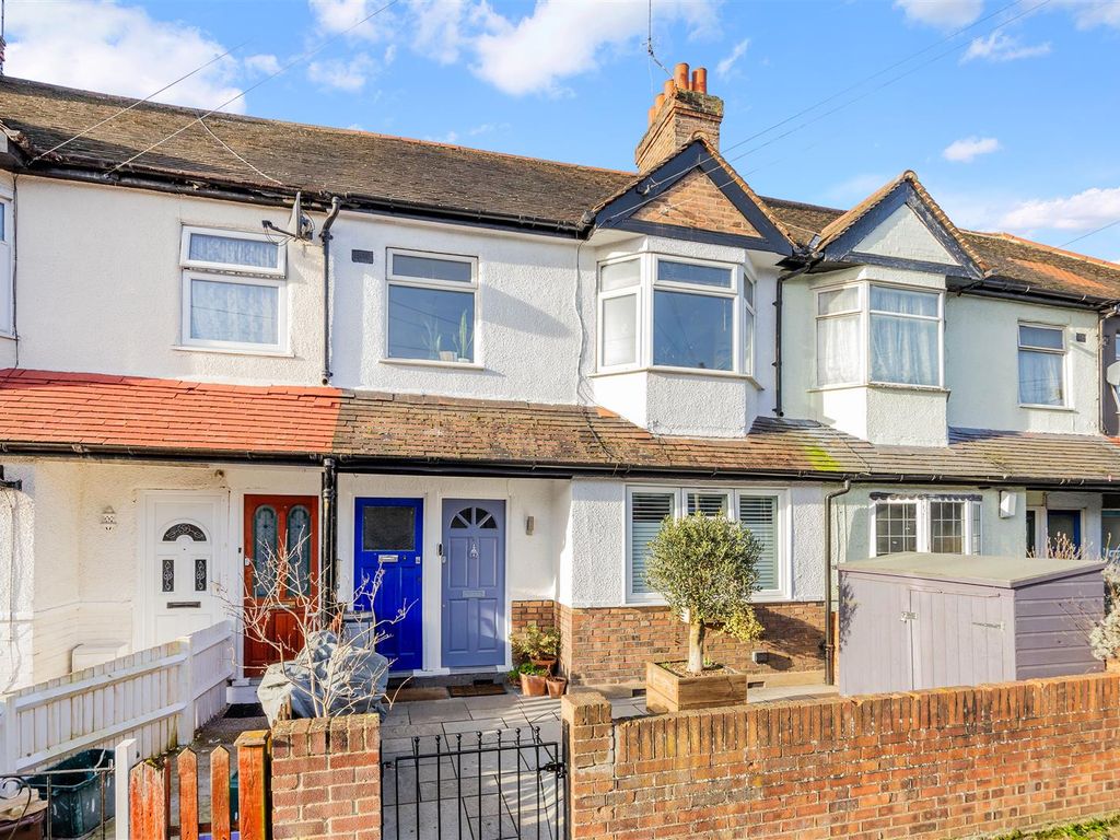 2 bed for sale in Kimble Road, Colliers Wood, London SW19, £