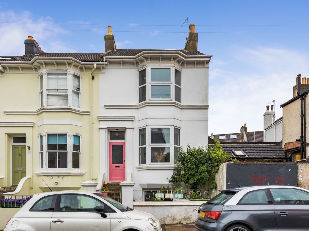 4 bed end terrace house for sale in Montreal Road, Brighton BN2 Zoopla