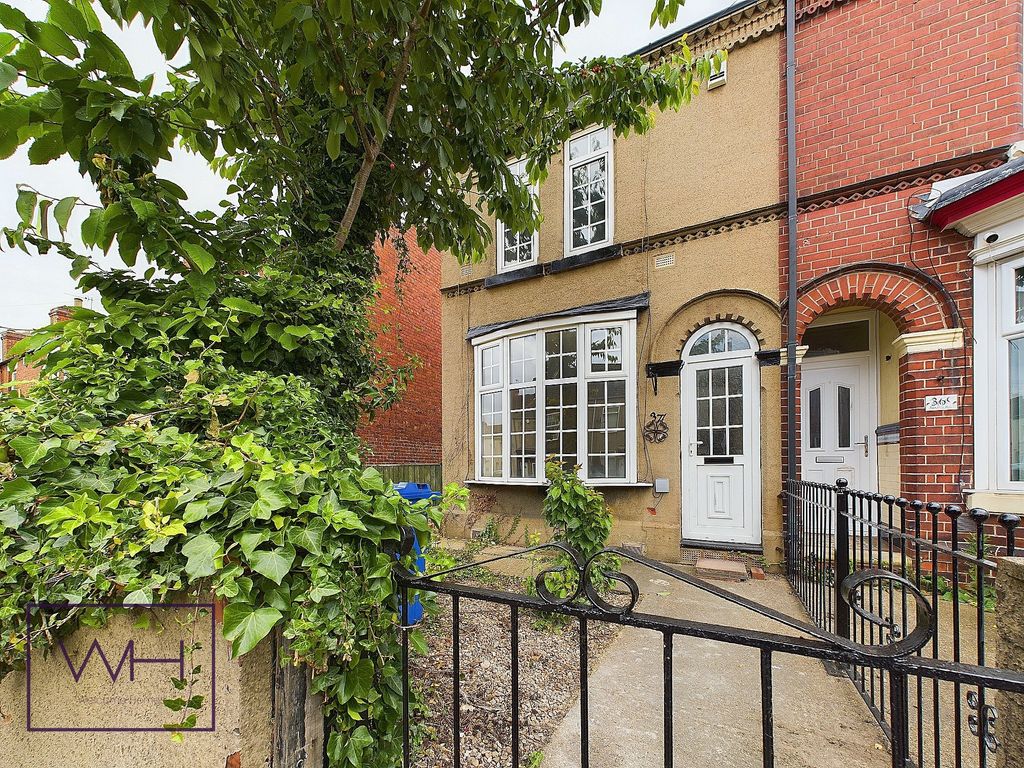 2 bed end terrace house for sale in Bentley Road, Bentley, Doncaster