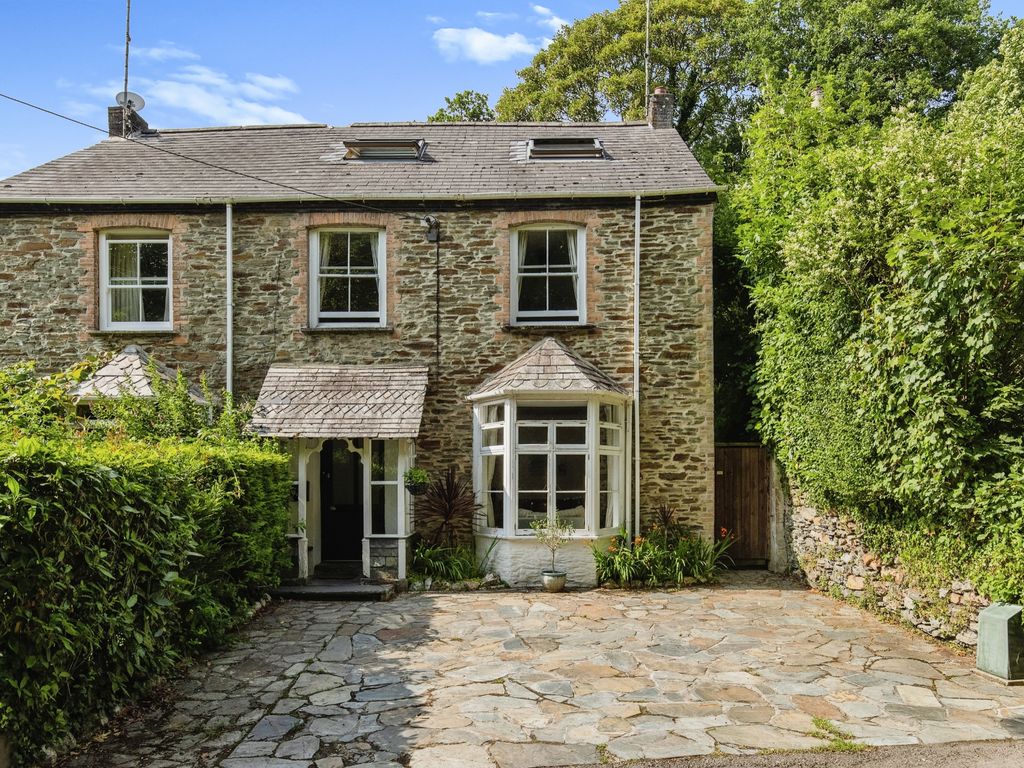 4 bed semidetached house for sale in Bridge, St. Columb TR9 Zoopla