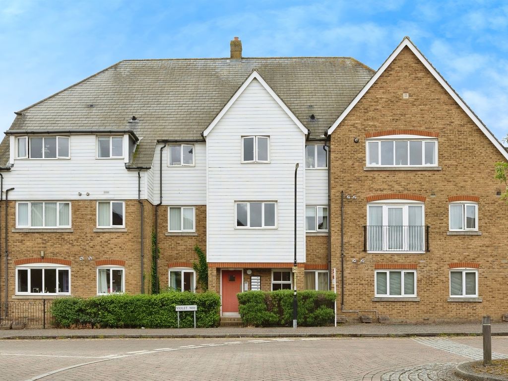 2 bed flat for sale in Violet Way, Kingsnorth, Ashford TN23, £180,000