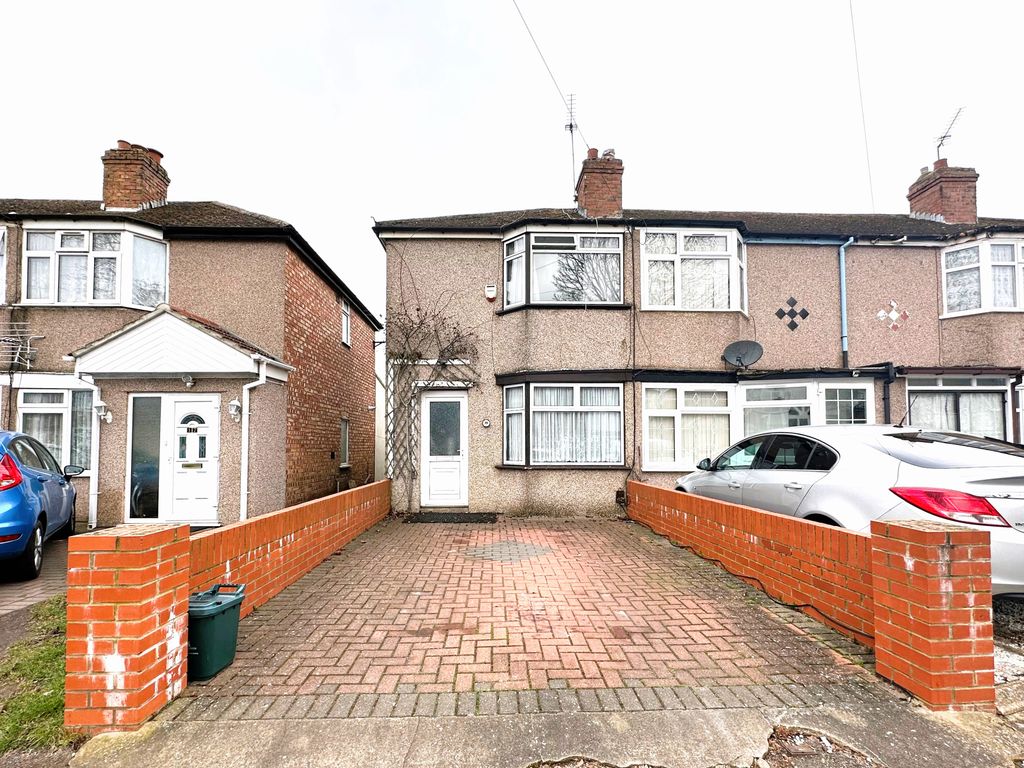 2 bed end terrace house for sale in Fairholme Crescent, Hayes UB4 Zoopla