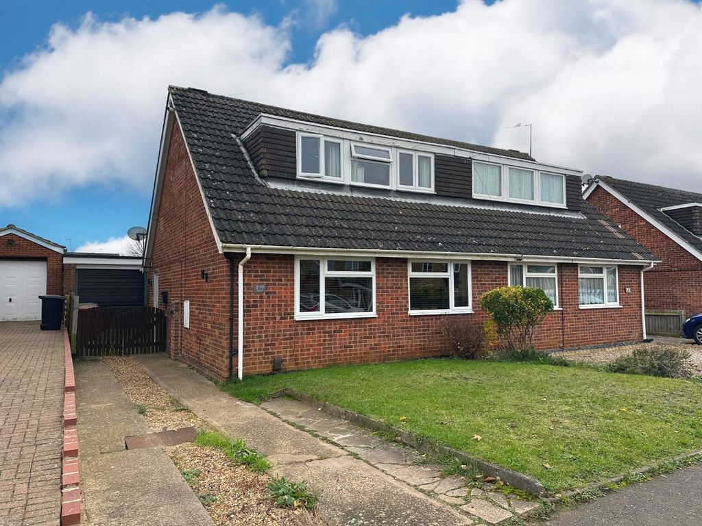 3 bed semidetached house for sale in Acre Lane, Kingsthorpe