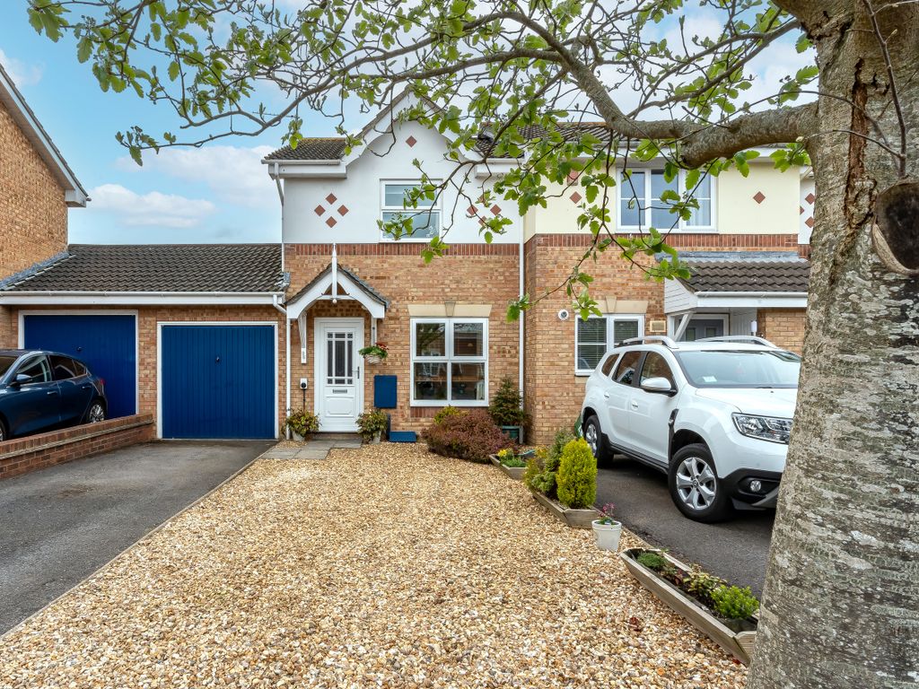 3 bed end terrace house for sale in Coriander Drive, Bradley Stoke