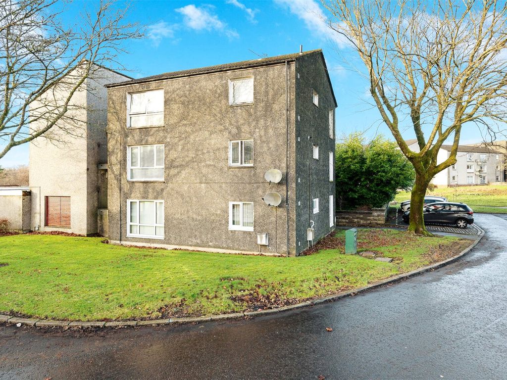 3 bed flat for sale in Cedar Road, Cumbernauld, Glasgow G67, £60,000