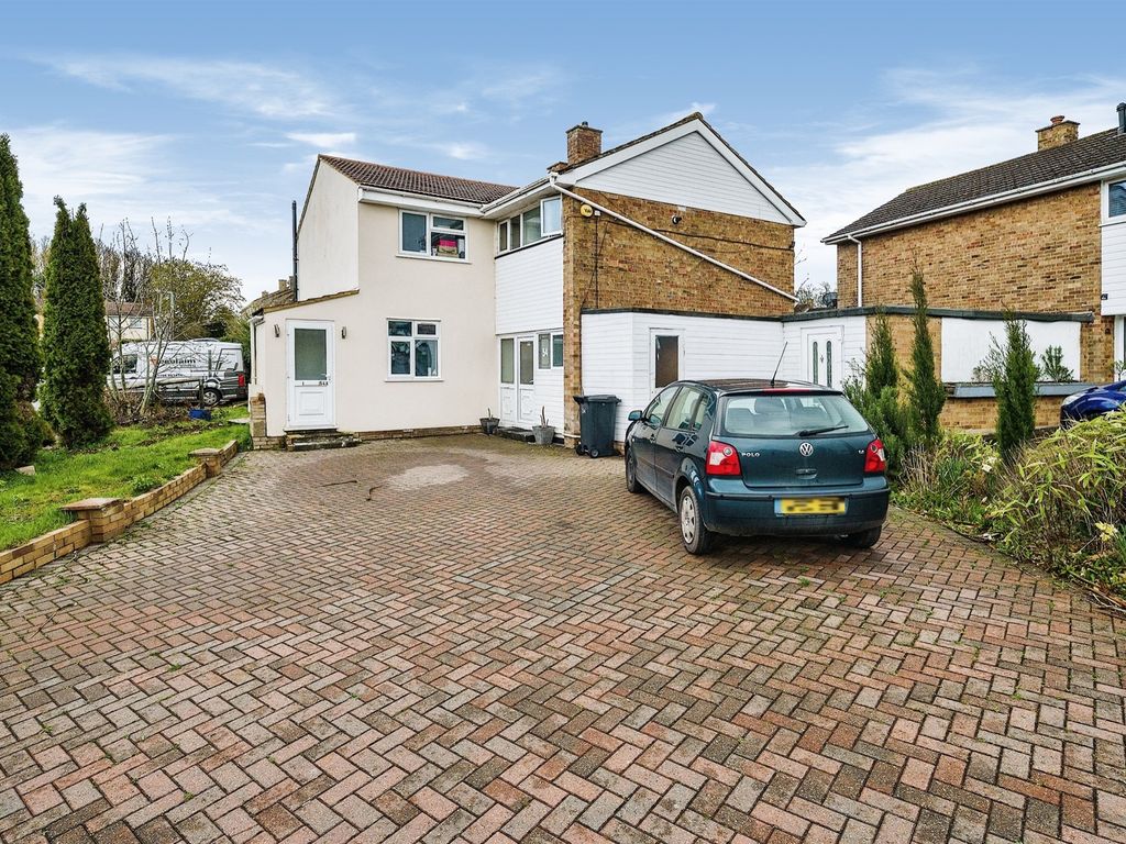 6 bed detached house for sale in Ram Gorse, Harlow CM20, £600,000 Zoopla