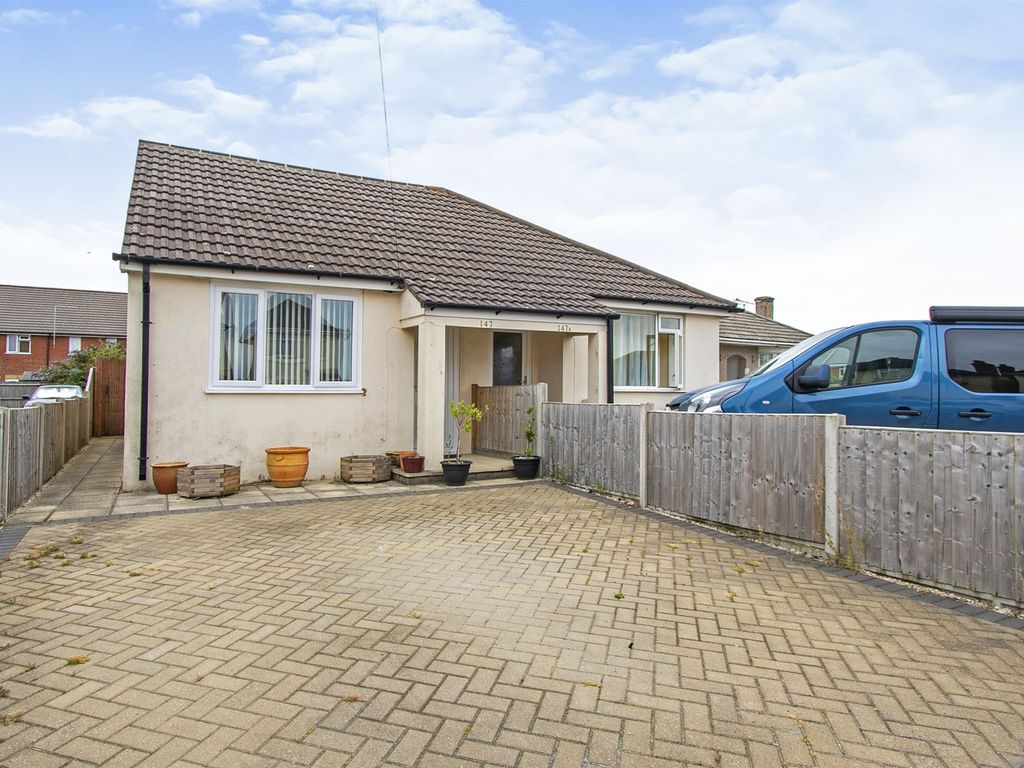 2 bed semidetached bungalow for sale in Rosemary Road, Parkstone