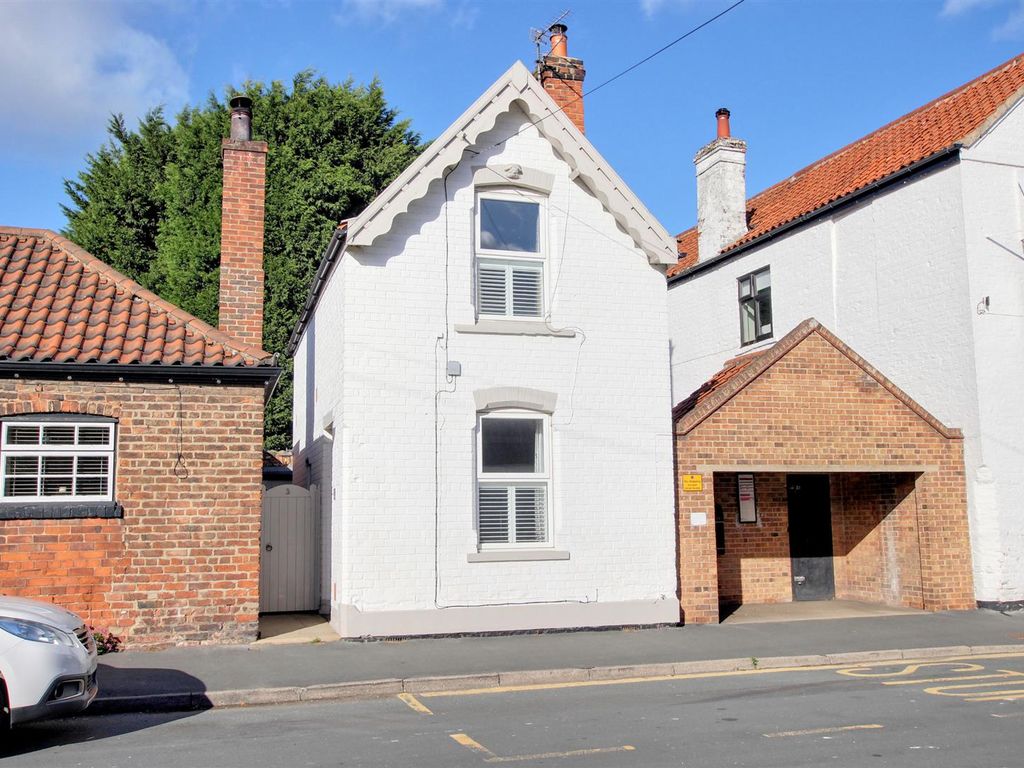 2 bed cottage for sale in East End, Walkington, Beverley HU17 Zoopla