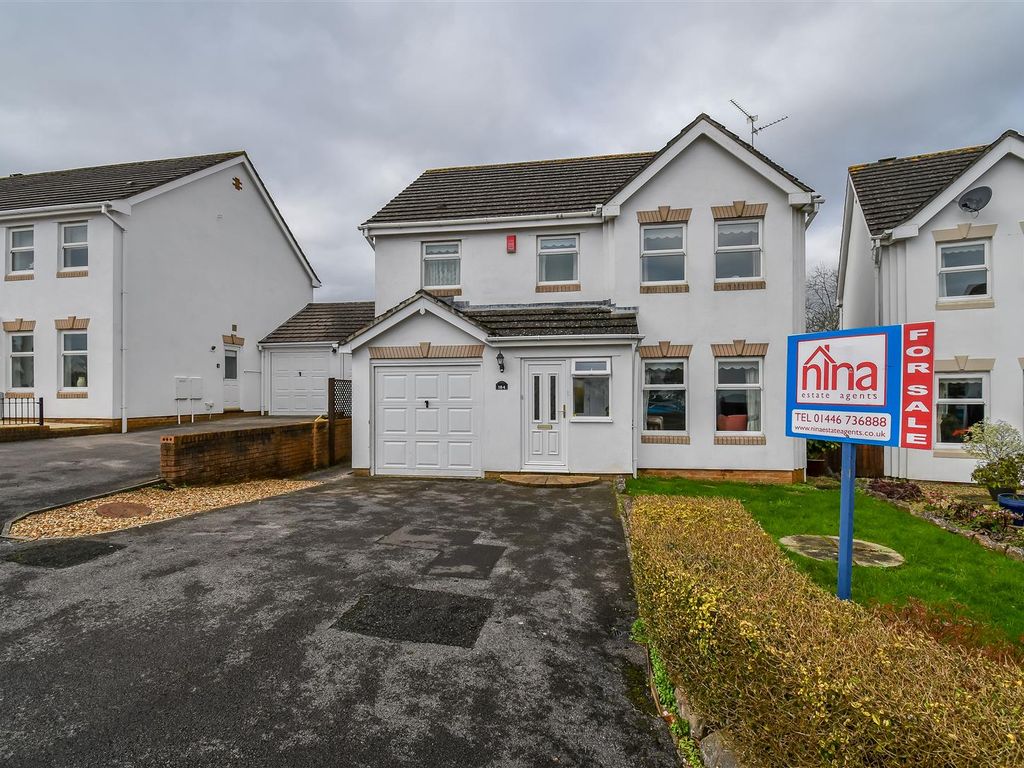 4 bed detached house for sale in Westward Rise, Barry CF62, £540,000 Zoopla