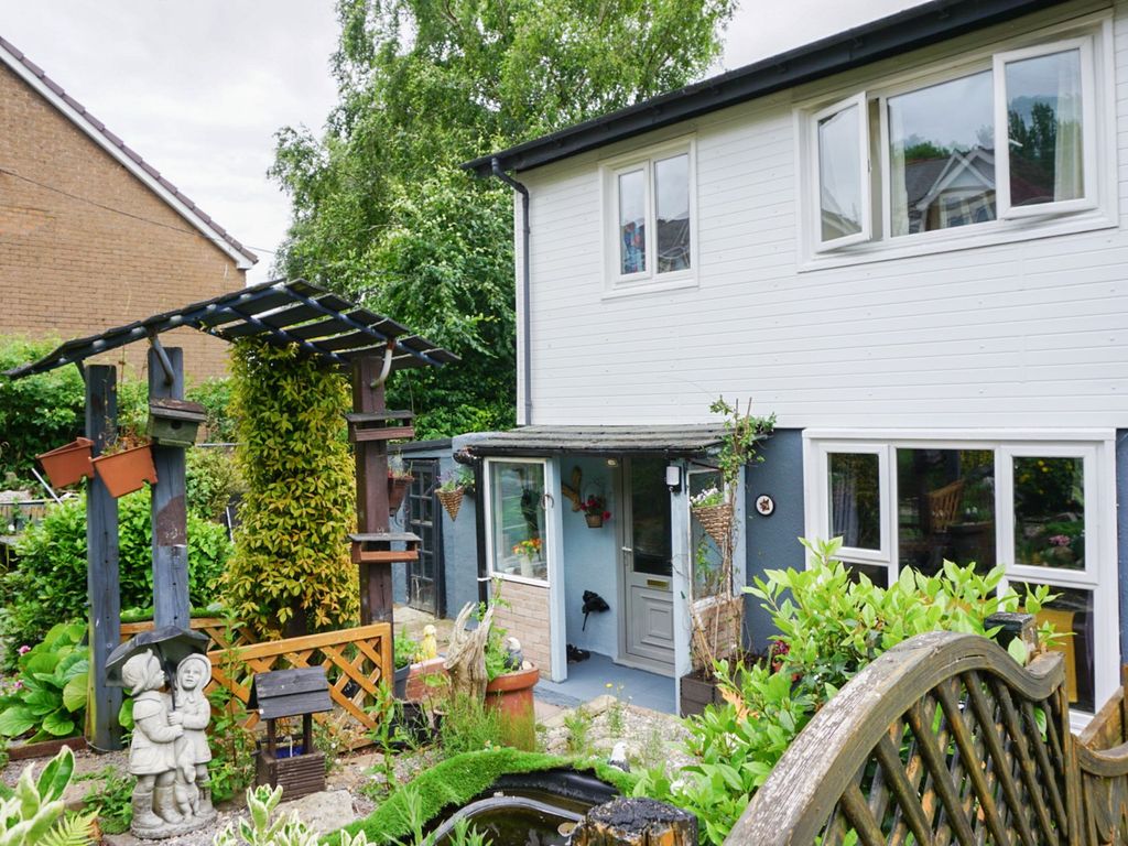 3 bed semidetached house for sale in Woodview Road, Risca NP11, £