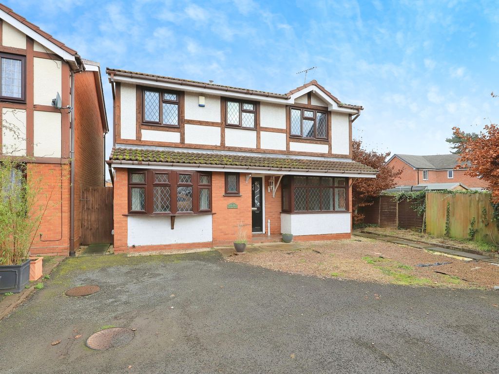 5 bed detached house for sale in St. Johns Close, Kidderminster