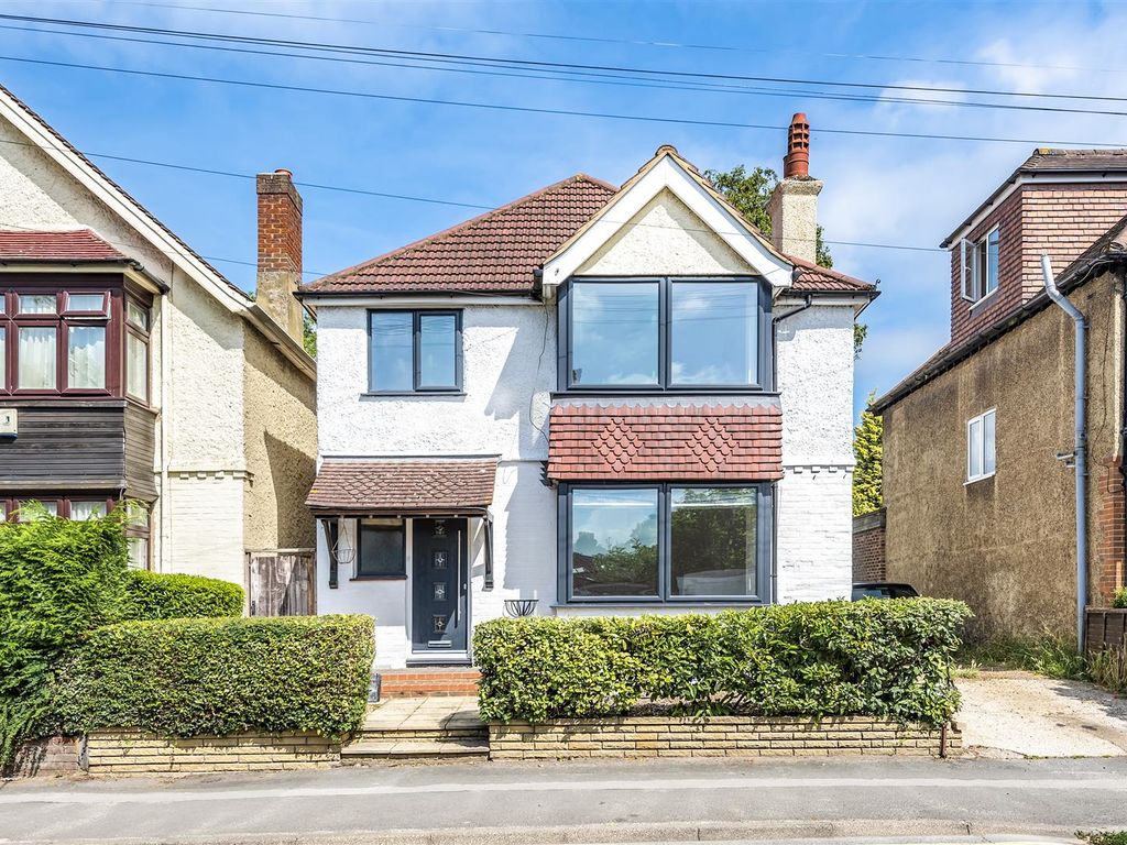 3 bed detached house for sale in Cotswold Road, Sutton SM2 Zoopla