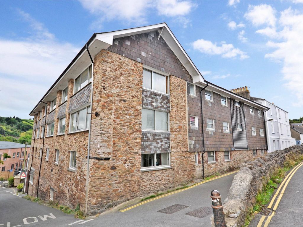 1 bed flat to rent in Blue Ball, The Grove, Totnes TQ9, £725 pcm Zoopla