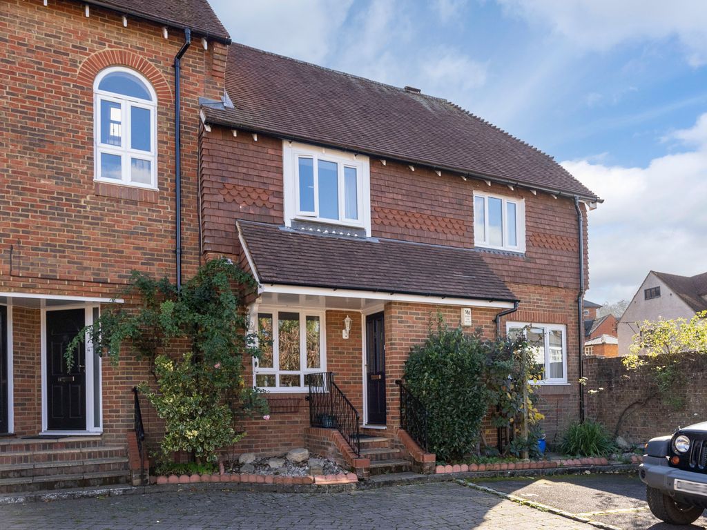 2 bed terraced house for sale in St. Martins Mews, Dorking RH4 Zoopla