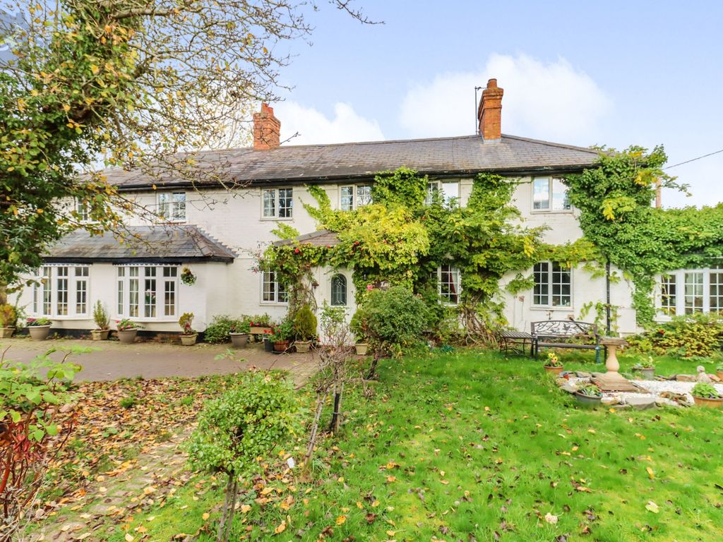 London Road, Shrewsbury, Shropshire SY5  