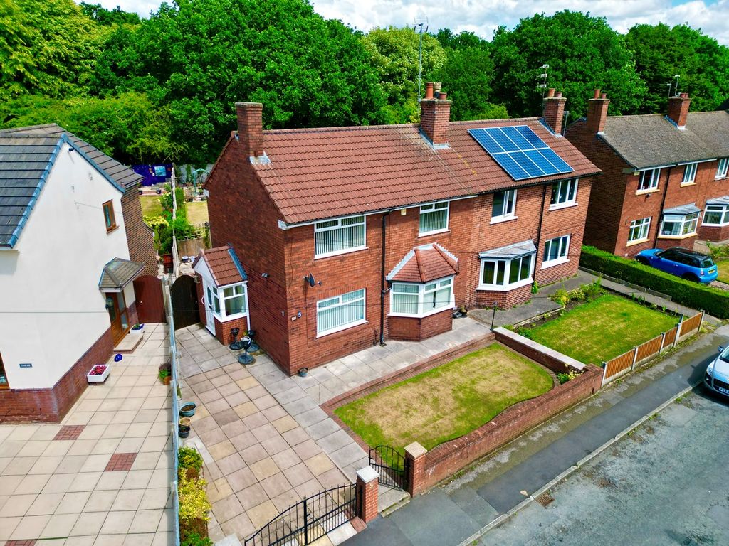3 bed semidetached house for sale in Derby Drive, Rainford, St Helens