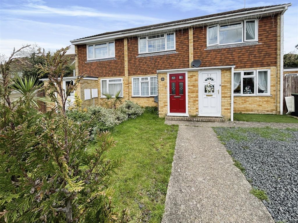 2 bed terraced house for sale in Peartree Road, Herne Bay CT6 Zoopla