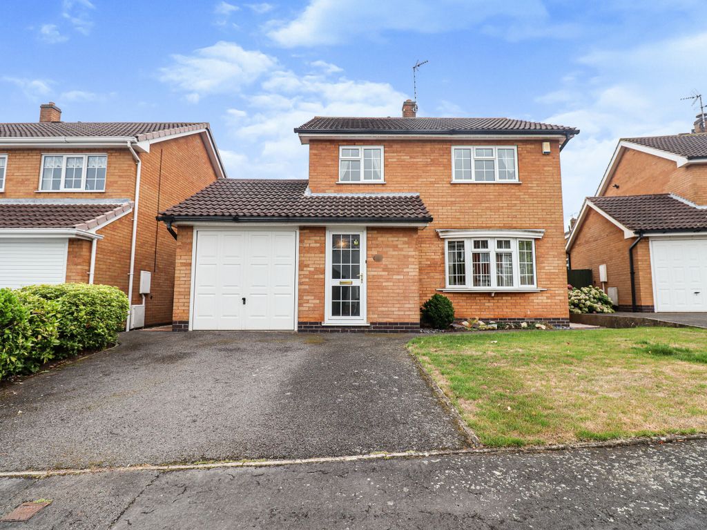 3 bed detached house for sale in Crofters Close, Glenfield, Leicester