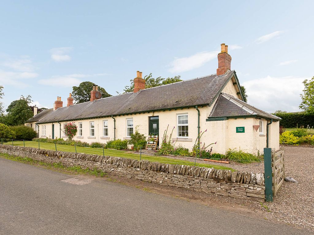 3 bed bungalow for sale in Lundie, Dundee DD2 Zoopla