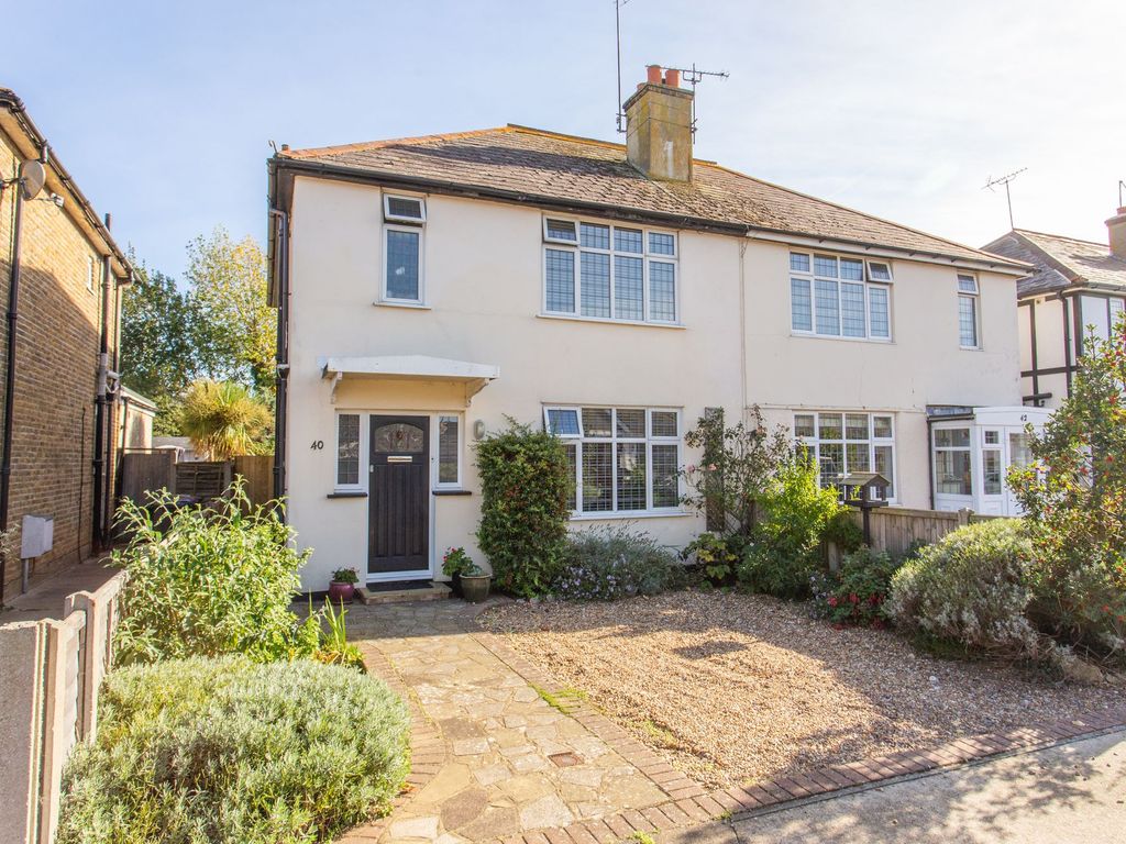3 bed semidetached house for sale in Ellis Road, Whitstable CT5, £