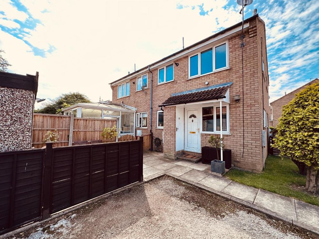 1 bed semidetached house for sale in Pinfold Garth, Sherburn In Elmet