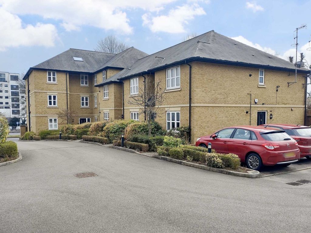 1 bed flat for sale in Anderson Croft, Cotterells HP1 Zoopla