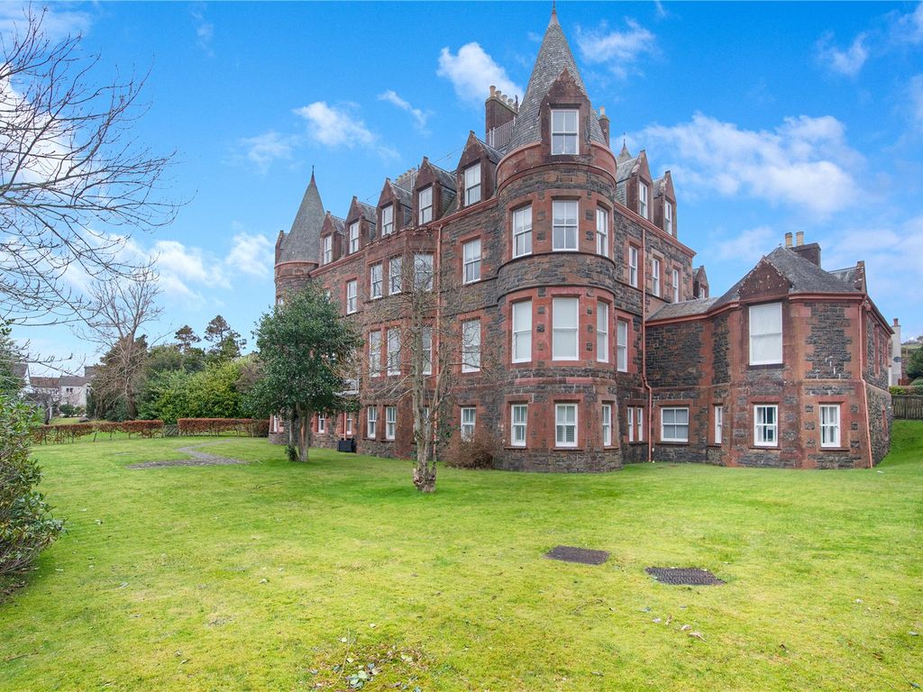 2 bed flat for sale in Kelvin Walk, Largs, North Ayrshire KA30, £