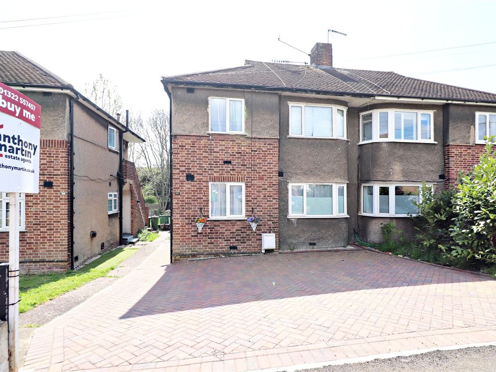 2 bed for sale in Eversley Avenue, Bexleyheath, Kent DA7